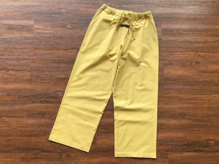 Essential Basic Yellow Trouser