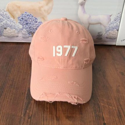 Essentials 1977 Dark Pink Cap