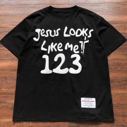 Essentials Jesus Looks Like Me Shirt